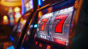 Philippines player browsing eejl login Casino slot games on a mobile phone